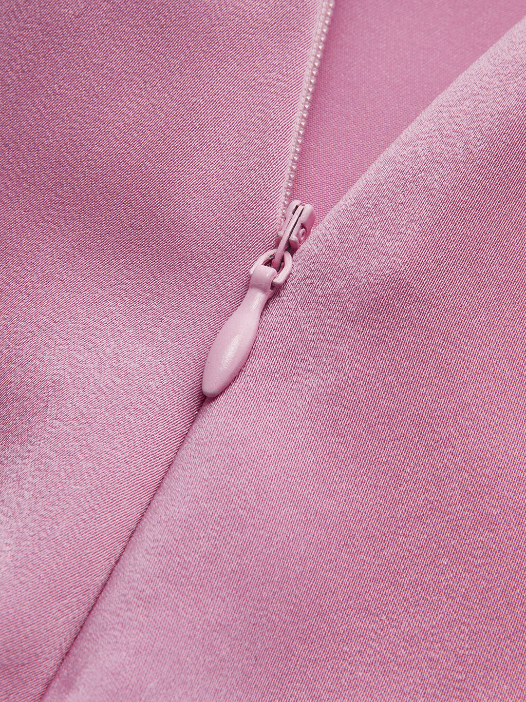 Kesik Sırt Dekolteli Fermuarlı Abiye Elbise