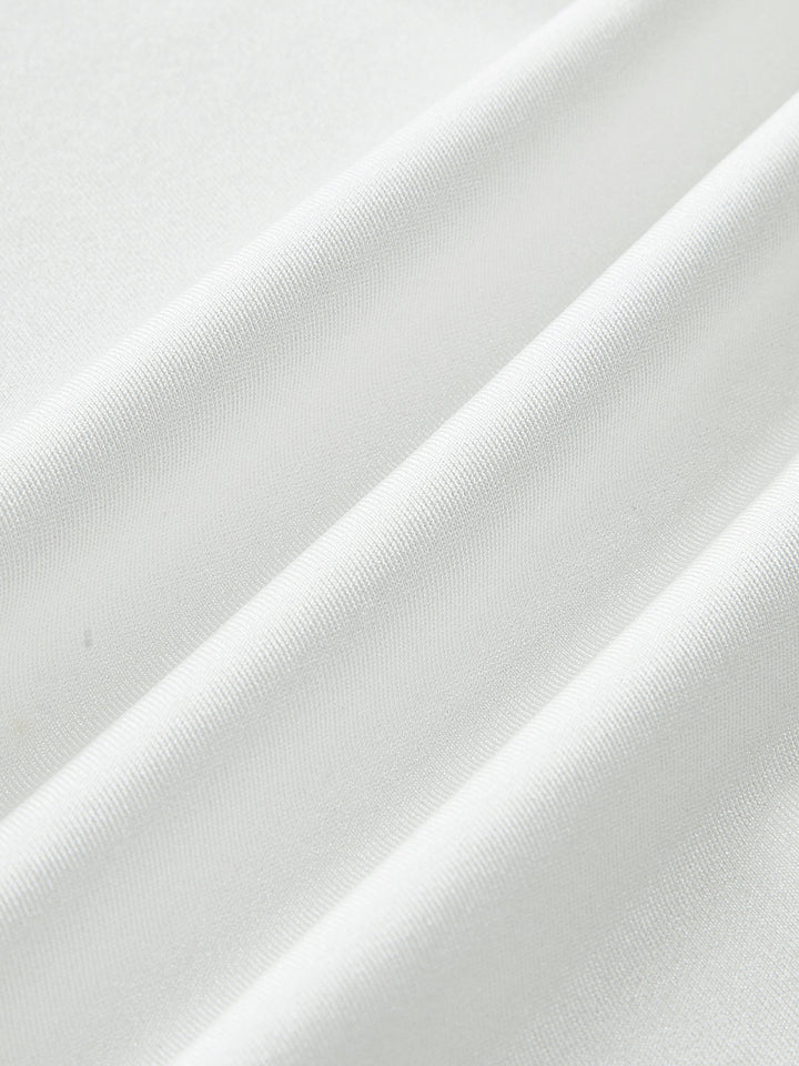 Şık Kapama ile Zarif Altın Detaylı Bikini