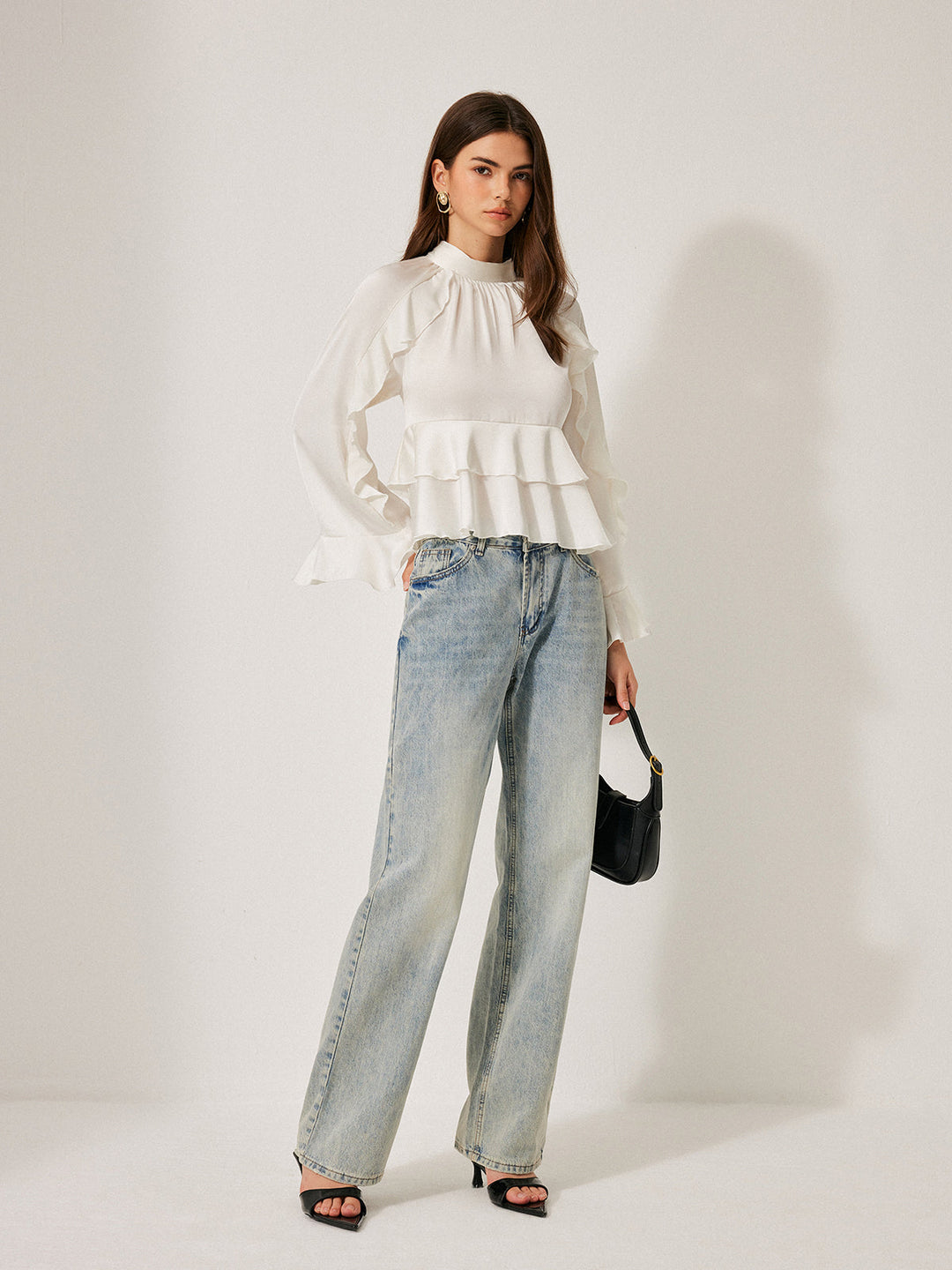 Şık Düğme Detaylı Stand Yaka Volanlı Peplum Bluz