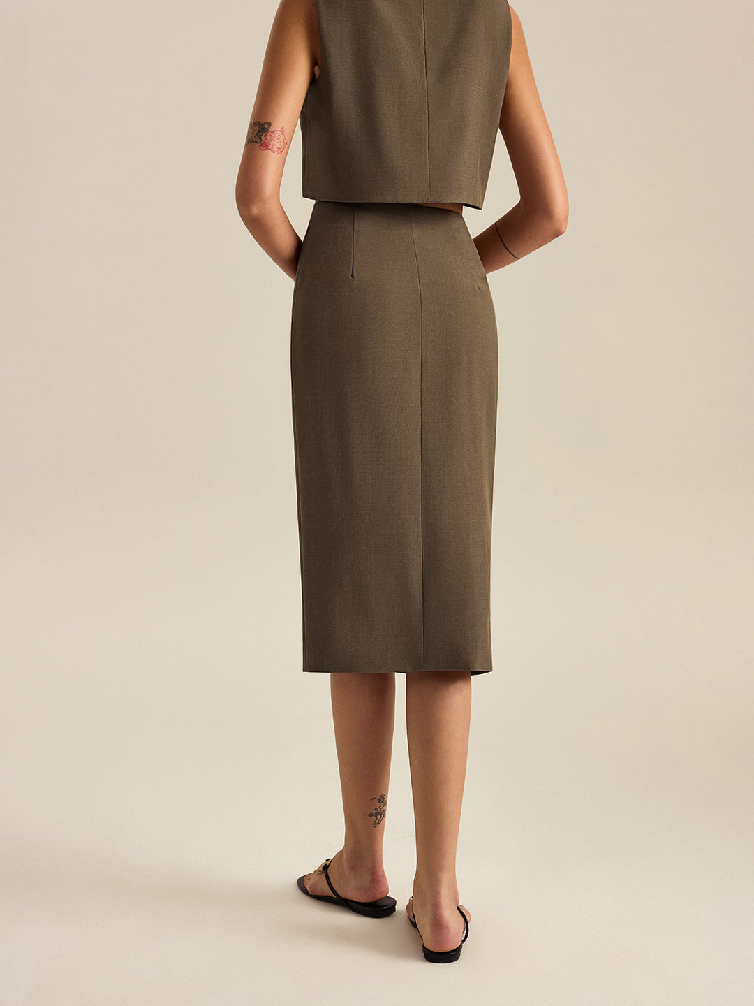 Yan yırtmaçlı bağcıklı etek