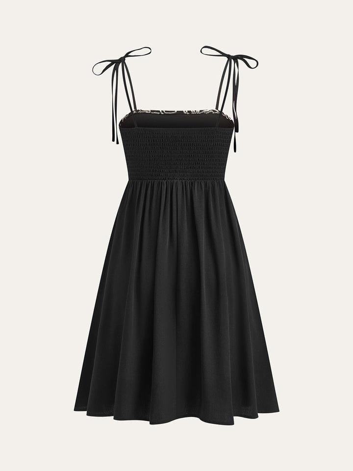 Düğmeli İpek Uzun Elbise, Bağlama Askıları ile Şık ve Trend Görünüm