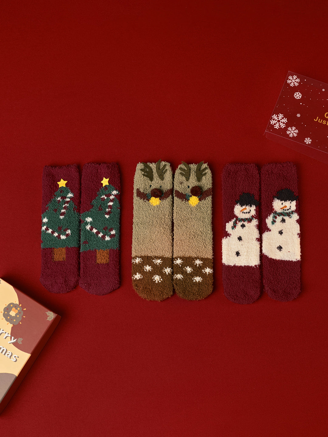 Svelte Chic 3'lü Noel Koral Kadife Çorap Kutusu
