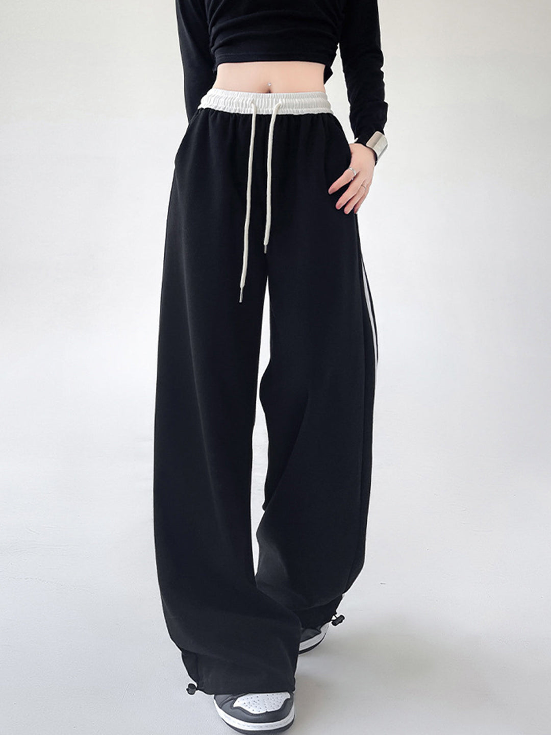 Svelte Chic Kontrast Beli Geniş Paça Pantolon