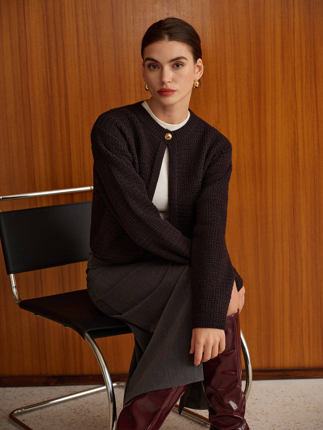Minimalist düğmeli kısa kardigan, Svelte Chic koleksiyonundan