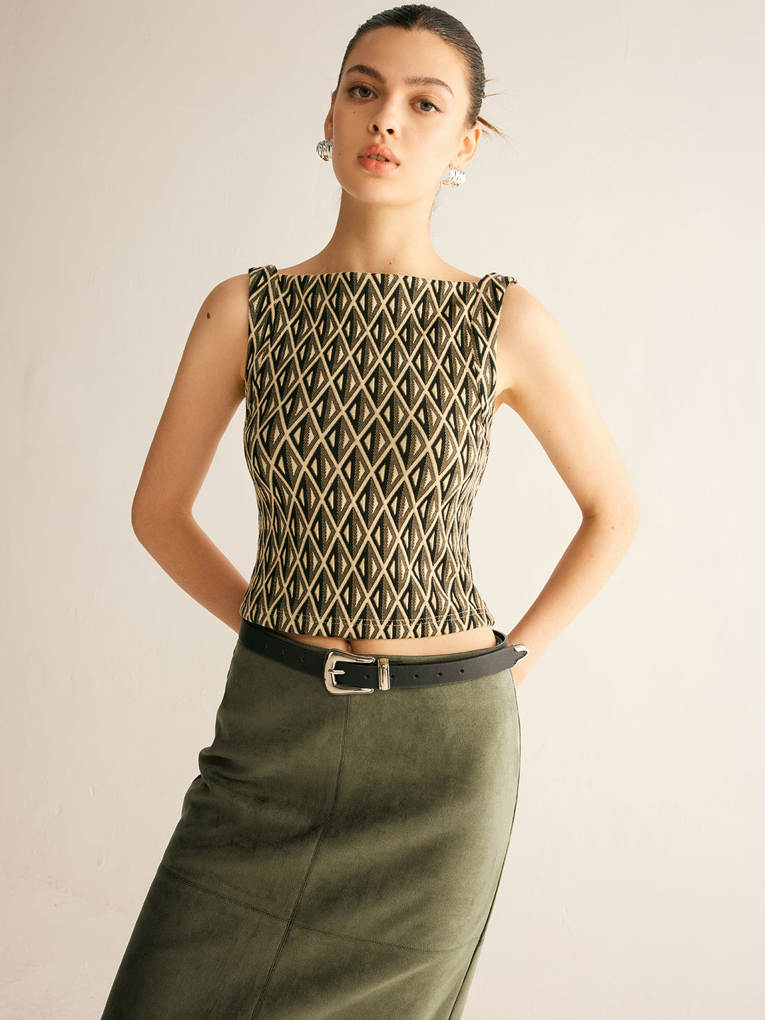 Geometrik Desenli Kısa Askılı Bluz - Svelte Chic