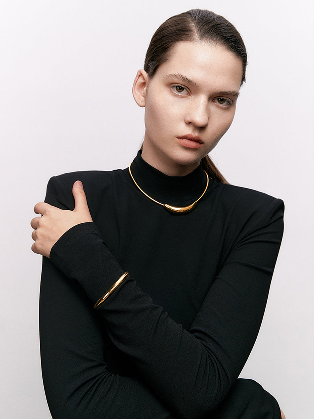 Şık O-Halka Choker Kolye