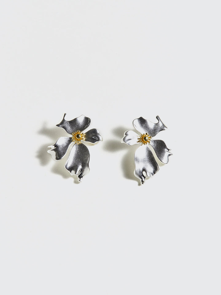 Düzensiz Metal Yaprak Stud Küpeler