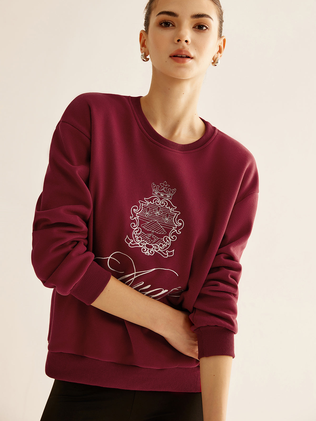 Temel Nakışlı Sweatshirt