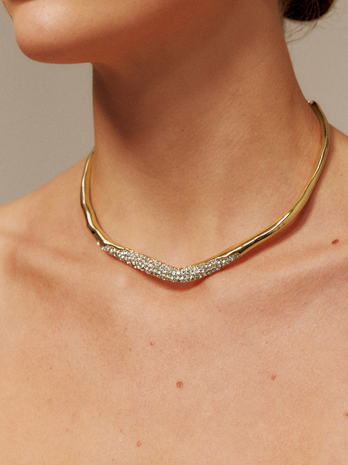 Düzensiz Ziron Choker Kolye