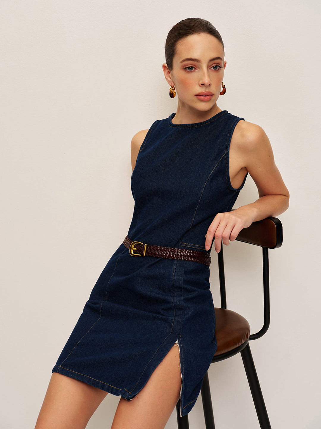 Zahmetsiz Şık Denim Elbise – Kemer Gerekmez!