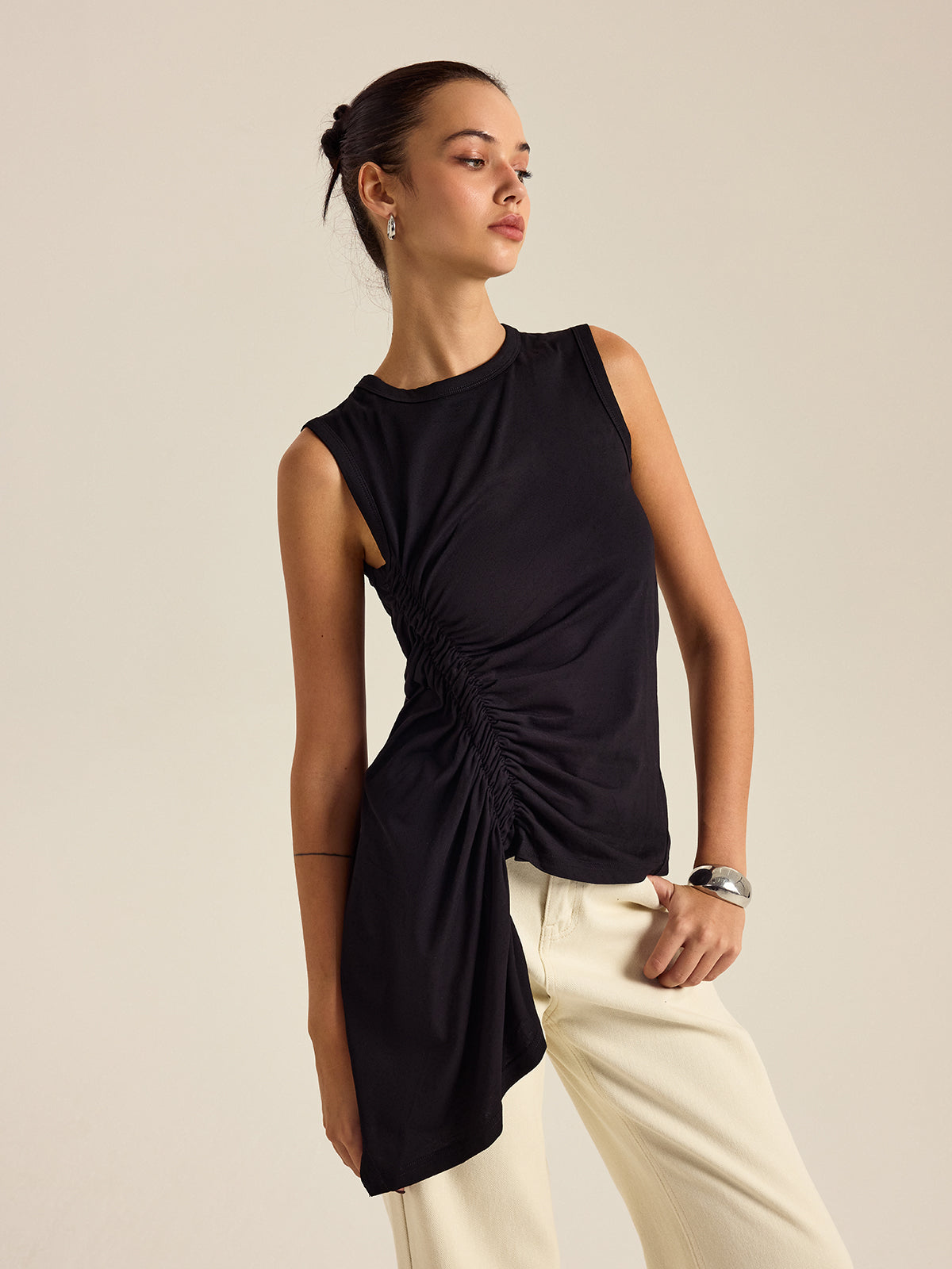 Trend Asimetrik Fit Pilili Atlet