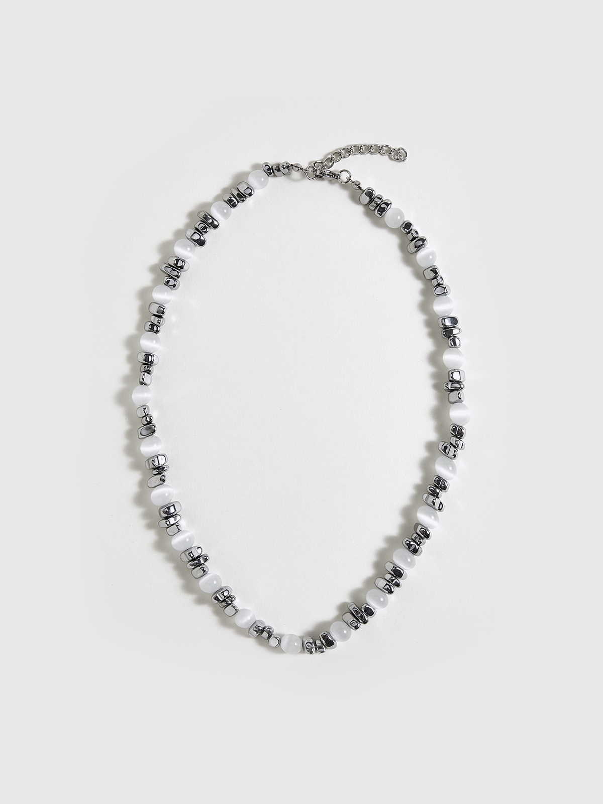 İnci ve Gümüş Boncuklu Choker Kolye