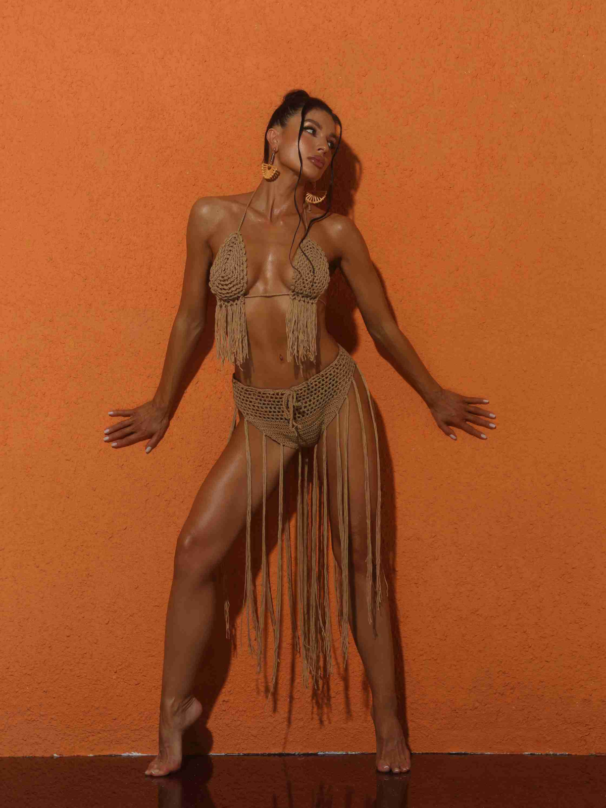 Berlin Örgü İpli Püsküllü Bikini İki Parça Takım Kahverengisi
